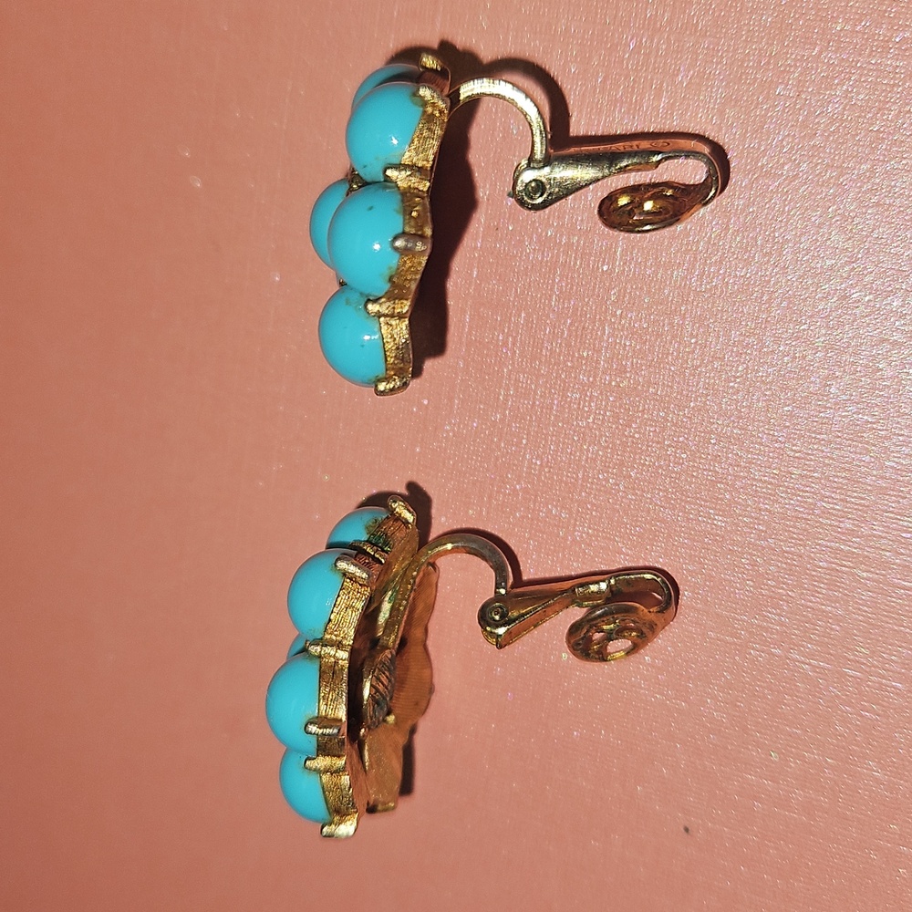 Elegant Gold and Blue Floral Earrings - Picture 7 of 10